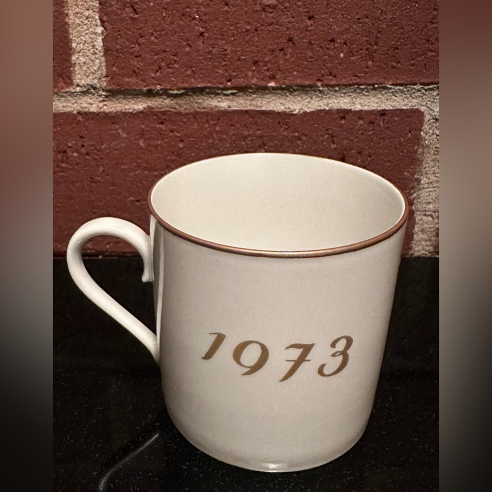 Vintage 1973 Hummel Child’s Mug Schmid West Germany Berta Hummel Collectible Cup - Picture 4 of 7